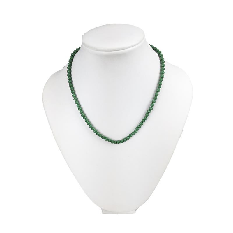 Collana realizzata artigianalmente con perline Magatama Toho Opaque verde